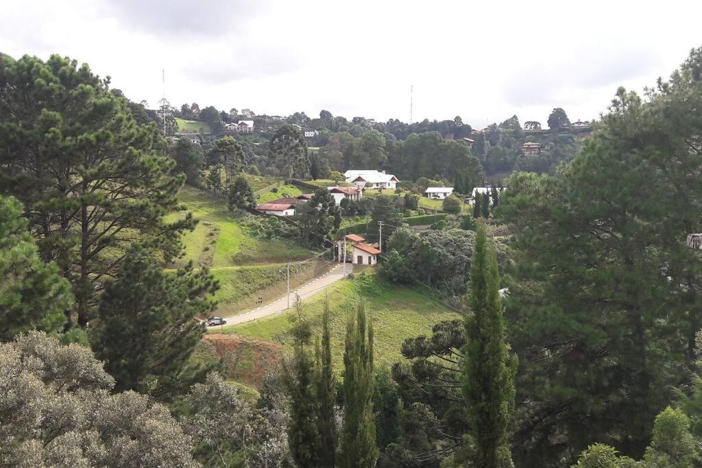 Casa E Vista Privilegiadas No Alto Do Capivari Campos do Jordão Екстериор снимка