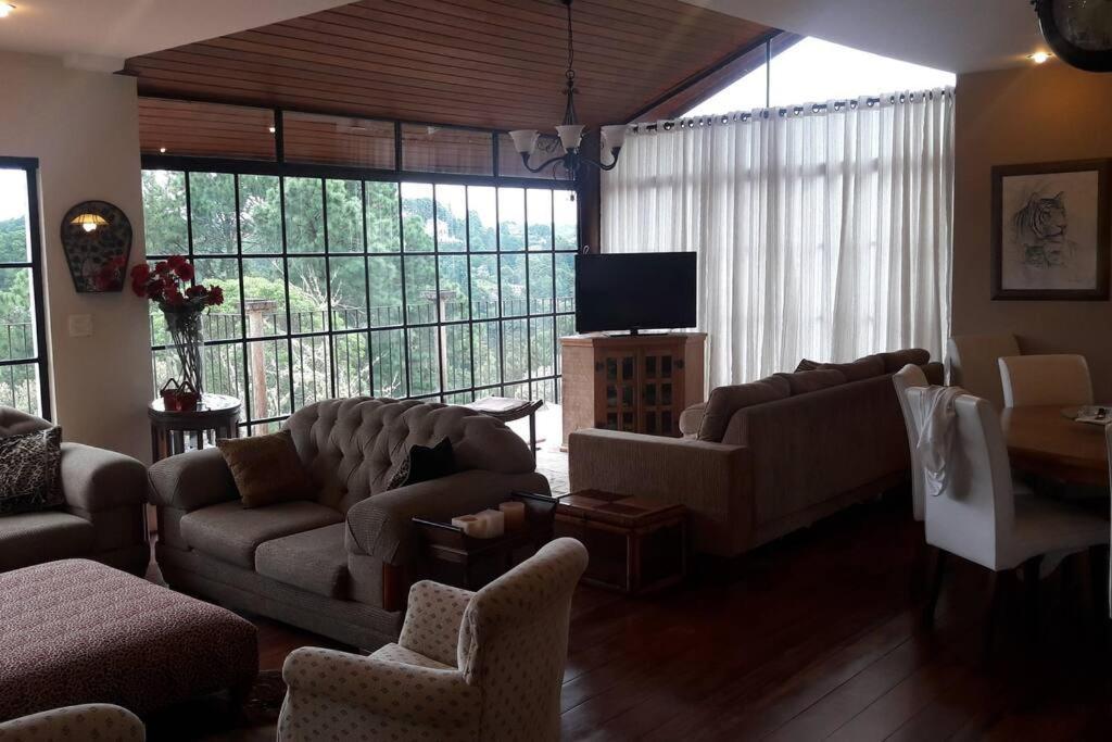 Casa E Vista Privilegiadas No Alto Do Capivari Campos do Jordão Екстериор снимка