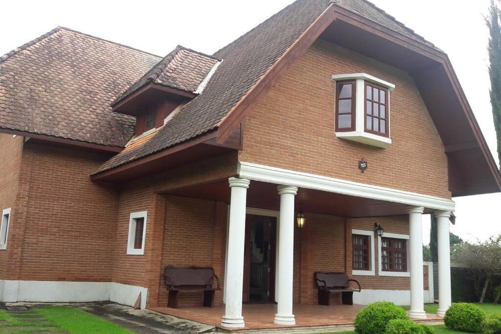 Casa E Vista Privilegiadas No Alto Do Capivari Campos do Jordão Екстериор снимка