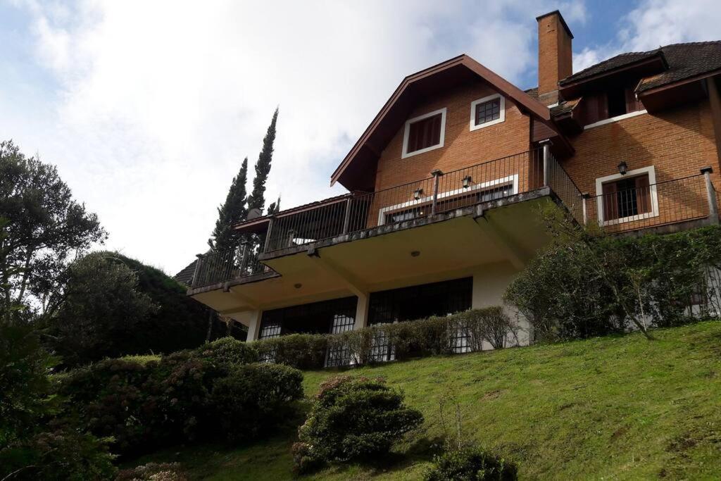 Casa E Vista Privilegiadas No Alto Do Capivari Campos do Jordão Екстериор снимка