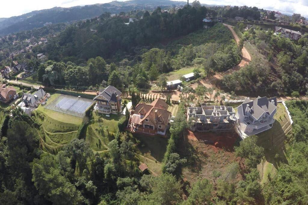 Casa E Vista Privilegiadas No Alto Do Capivari Campos do Jordão Екстериор снимка
